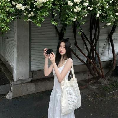 弦管动春心